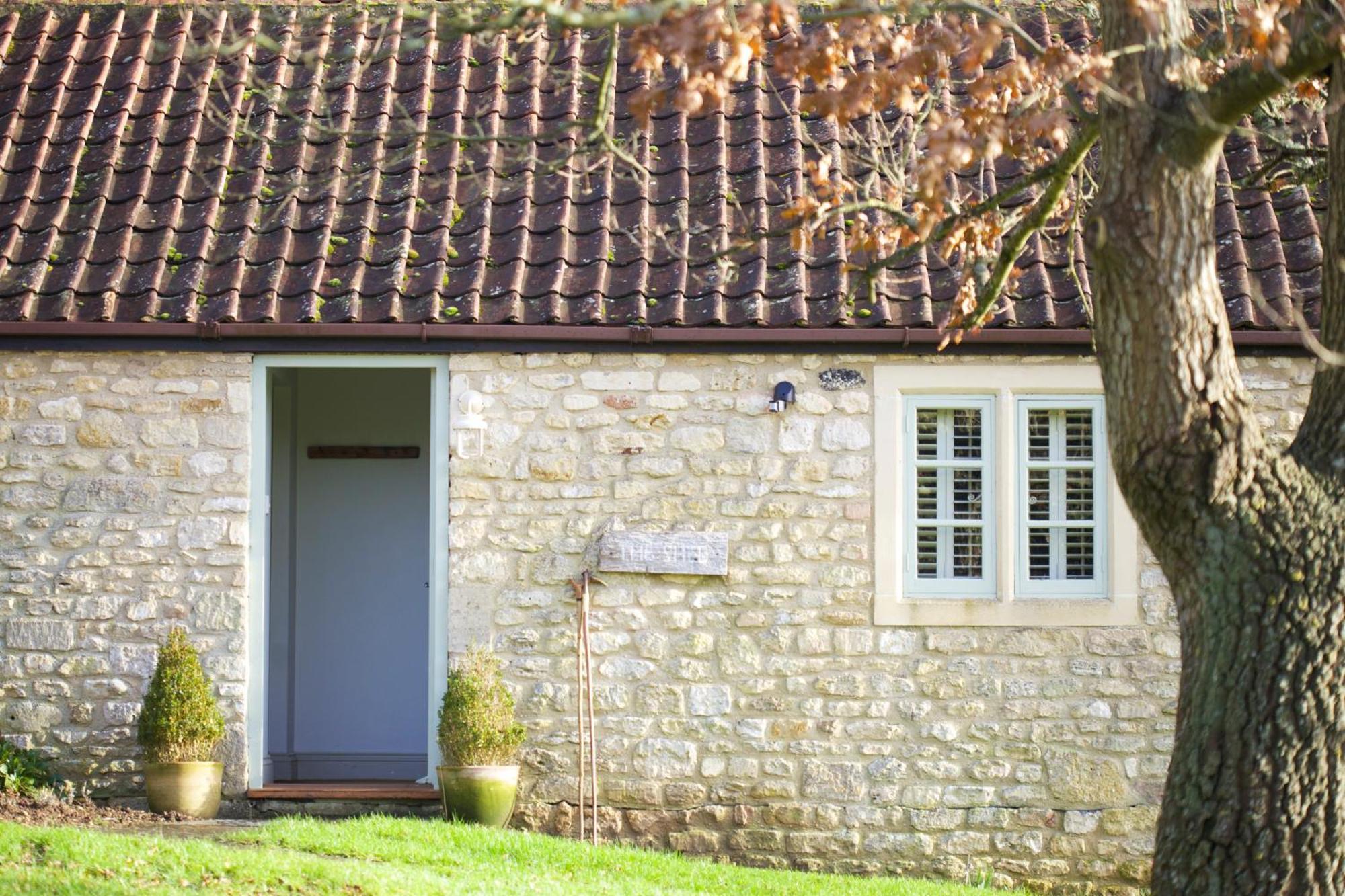 Отель The Wheatsheaf Combe Hay Wellow  Экстерьер фото