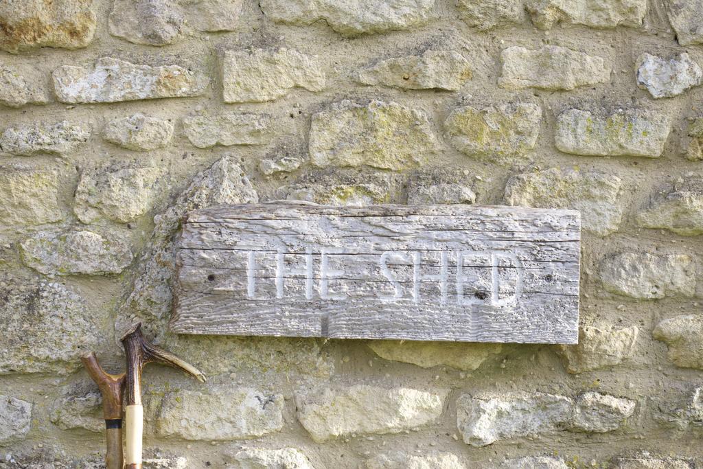 Отель The Wheatsheaf Combe Hay Wellow  Экстерьер фото